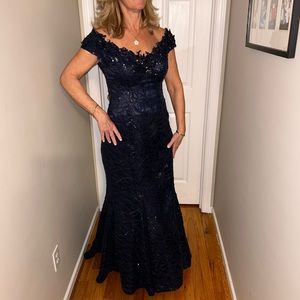 Tina DiMartina 3057 Navy Gown